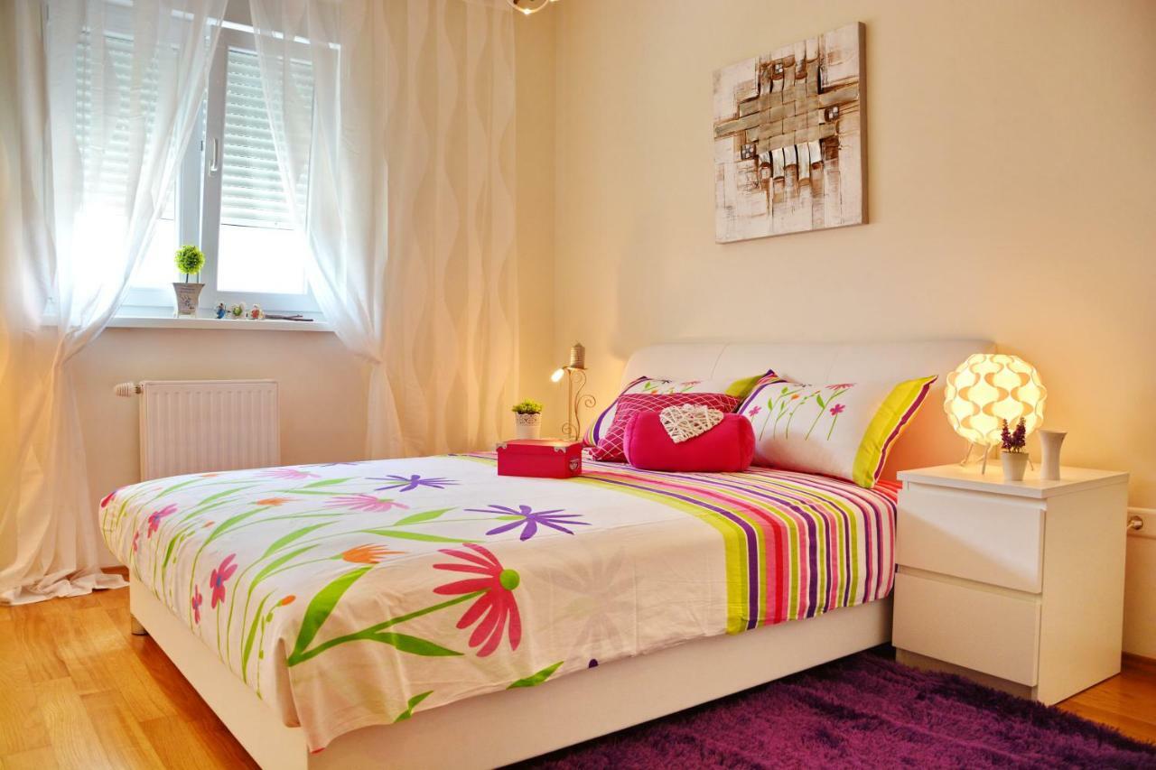 Vacation In - Mirna Apartmán *