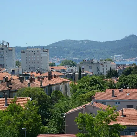 Apartment Vacation In Zadar - Mirna Exterior photo